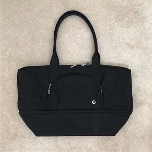 Lululemon City Adventurer Tote Travel Bag - Black - 27L Expandable